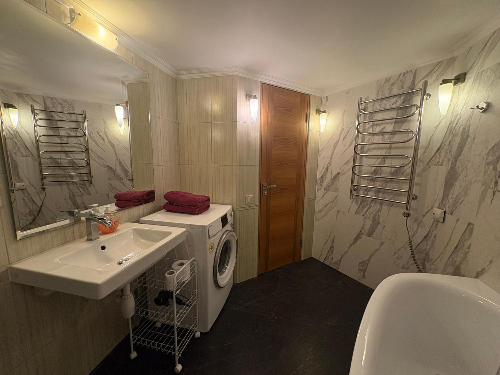 Cat Garden Premium Apartments Riga Esterno foto