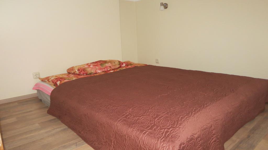 Cat Garden Premium Apartments Riga Esterno foto